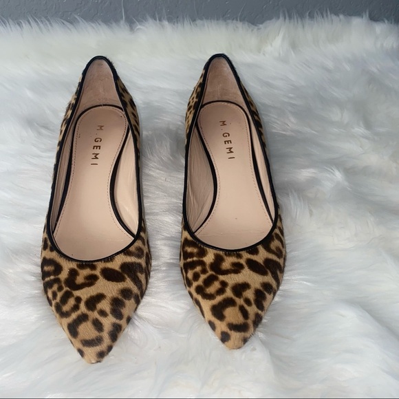 M. Gemi Block Heel Leopard‎ Pumps - Picture 3 of 15
